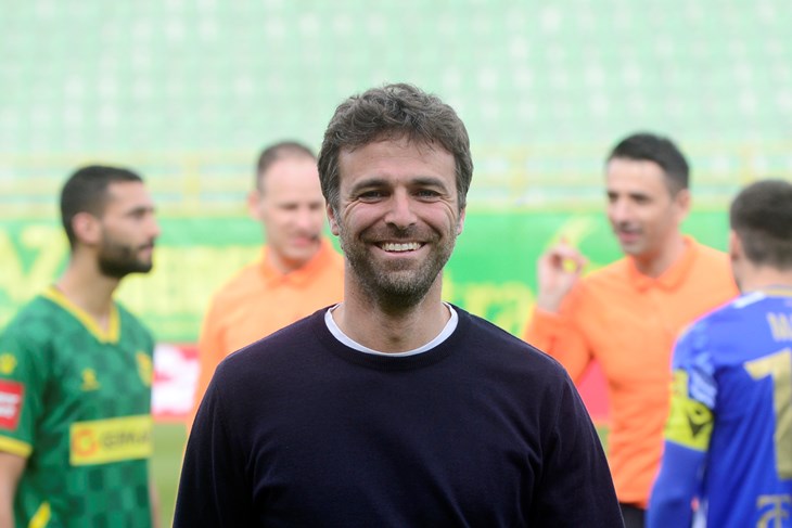 IZOSTANCI MU SUZILI MANEVARSKI PROSTOR - Gonzalo Garcia (snimio Dejan ŠTIFANIĆ)