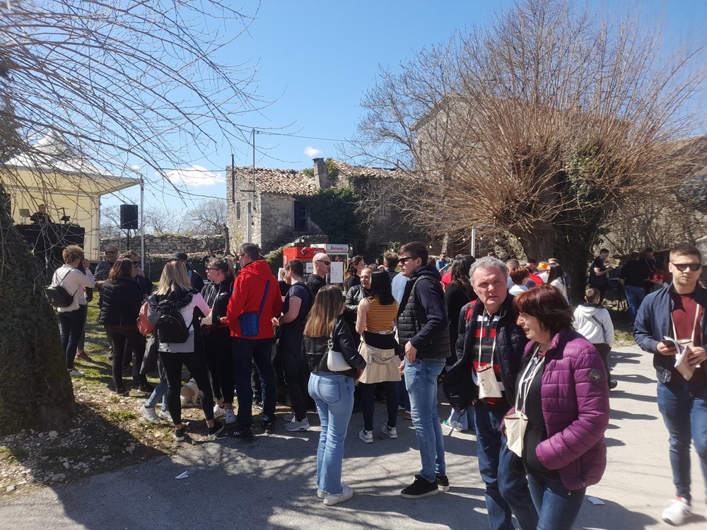 Smotra vina u Gračišću (snimio Anđelo DAGOSTIN)