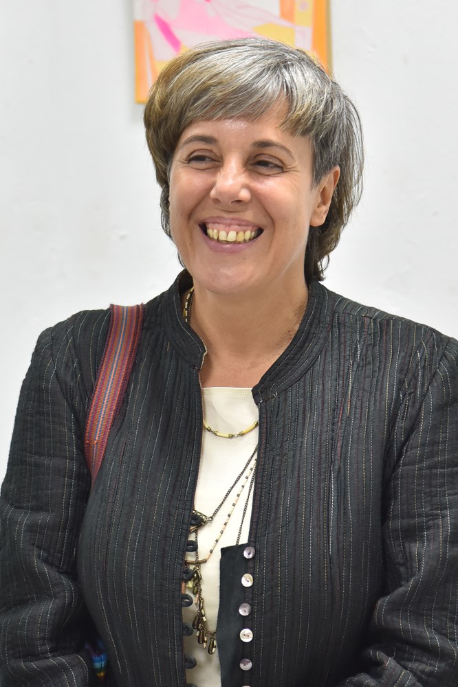 Dragana Mladenović: Počela sam iz neke sitne imitacije i završila na divnoj igri s bojom, s istraživanjem  (snimio Duško MARUŠIĆ ČIČI)
