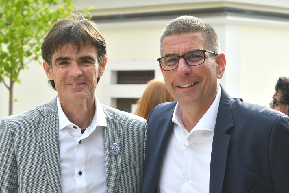 Dr. Aleksandar Stojanović s Markom Paliagom, gradonačelnikom Rovinja, domaćinom Konferencije (Snimio Milivoj Mijošek)