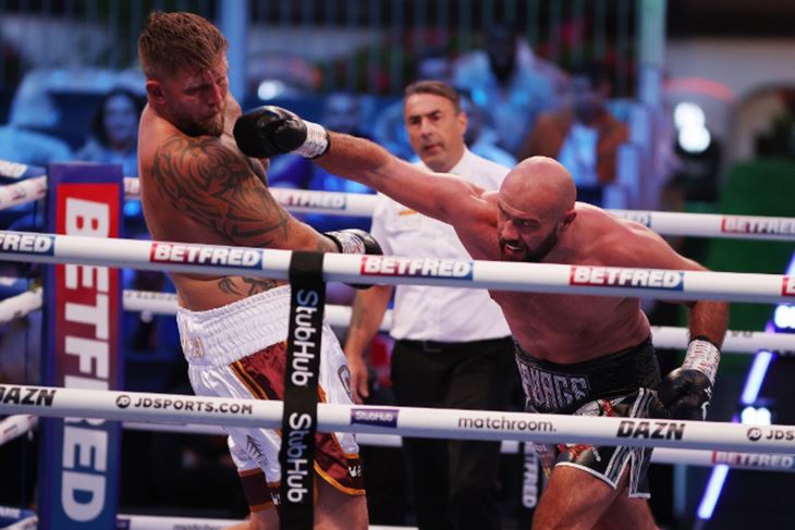 Voli otvorene razmjene udaraca - Alen Babić (Foto: boxingscene)