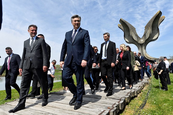 Komemoracija u Jasenovcu (oto: Goran Mehkek /  CROPIX)