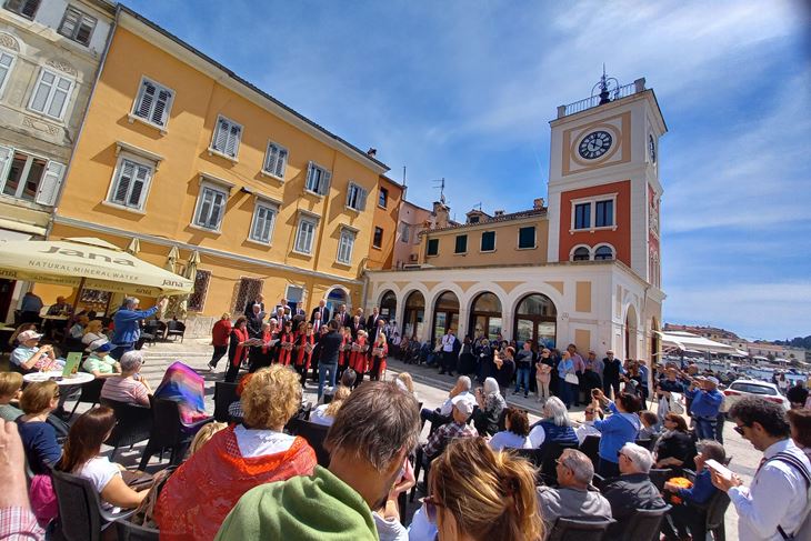 Cori Voci del Dese s dirigentom Matteom del Negrom (Snimila Tea Tidić)
