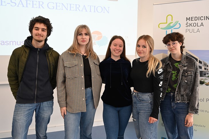 Daniel Josip Lyons, Petra Bjelica, Paola Šverko, Merili Bon i Andžela Vickopaite