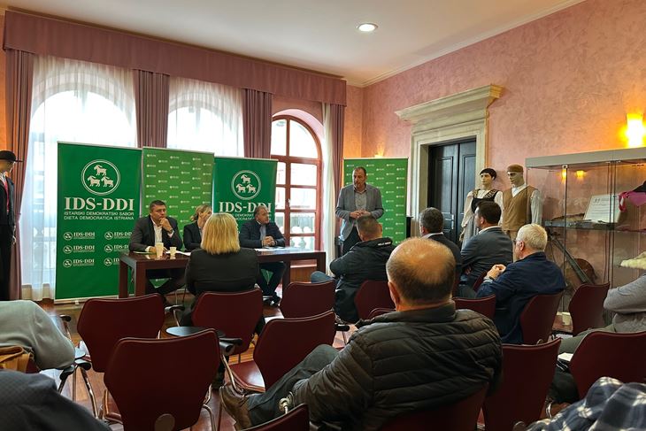 S današnje izborne skupštine vodnjanskog IDS-a (Foto: IDS)