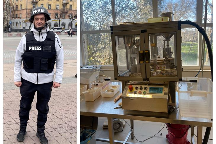 Denis Ivančić / Stroj za proizvodnju kapsula i tableta u farmaucetskoj industriji