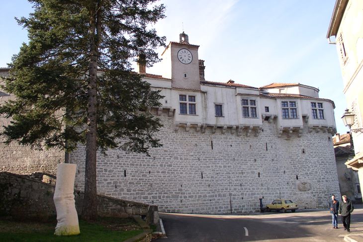 Pazinski kaštel