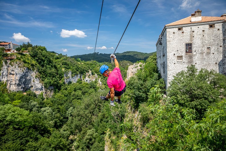 Zipline iznad Pazinske jame