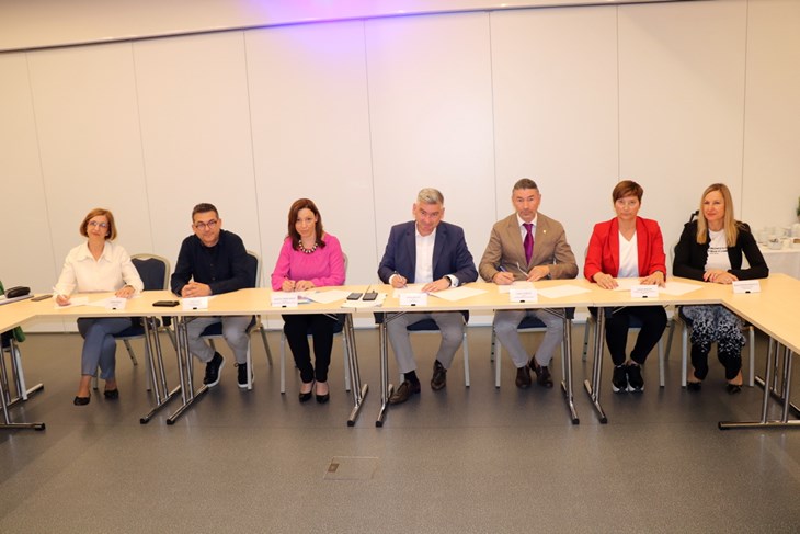 S potpisivanja sporazuma
