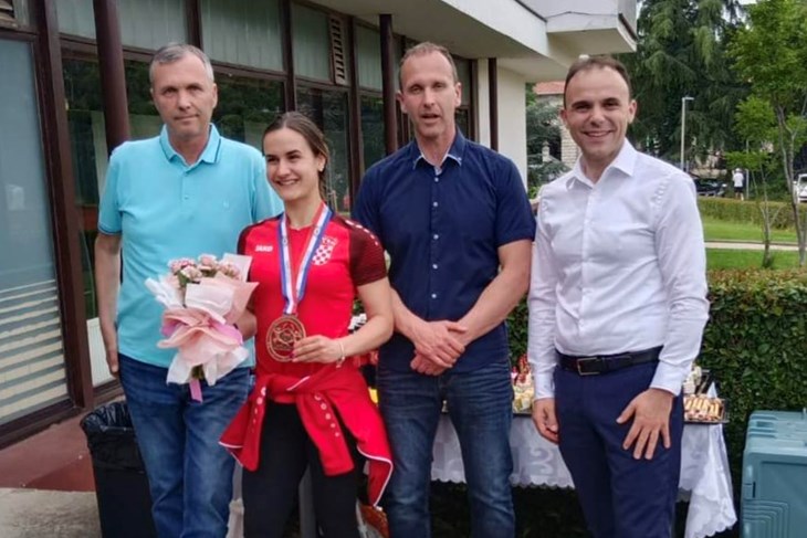Lara Glavina osvojila je broncu