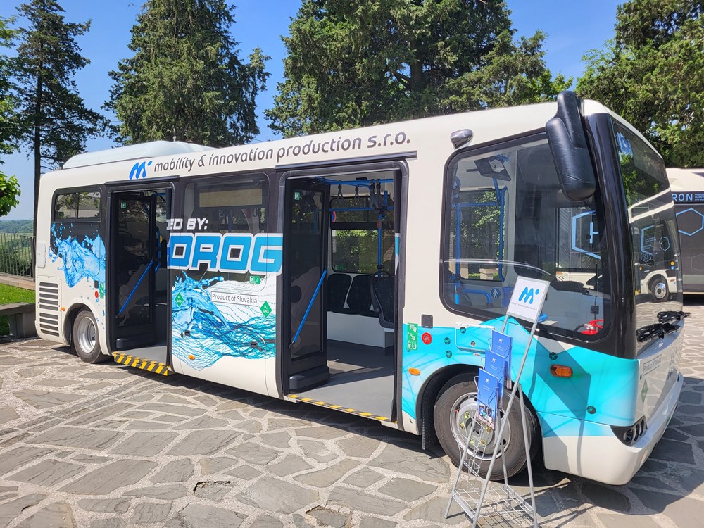 Autobus na vodik