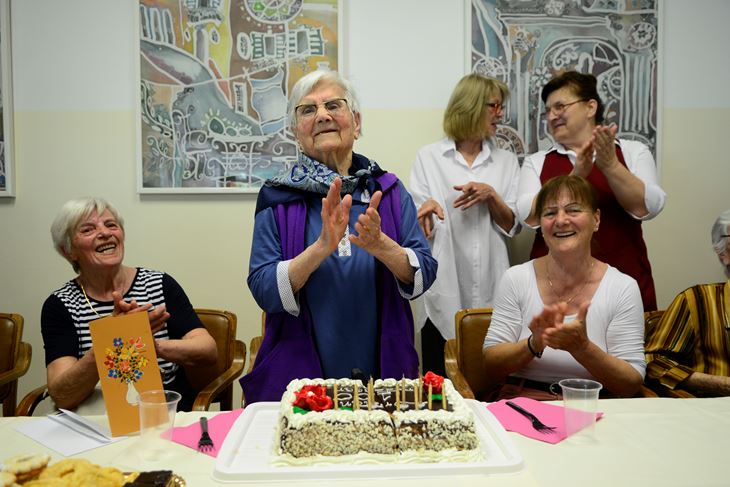 Milena Cukon i Zlata Cvek (lijevo) 