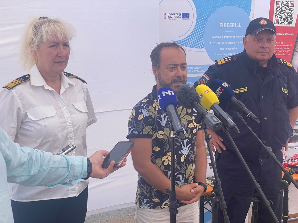 Dolores Brenko Škerjanc , Bruno Kostelić i Dino  Kozlevac (Snimio Paulo Gregorović)
