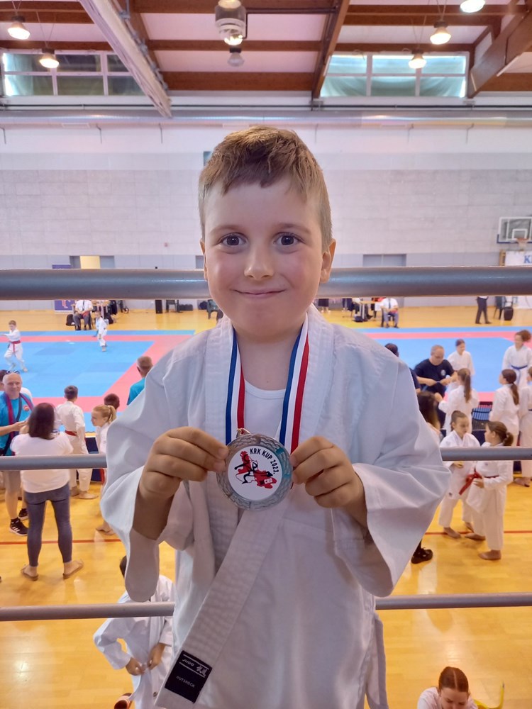 Članovi Karate kluba Fažana ostvarili zapažene rezultate 