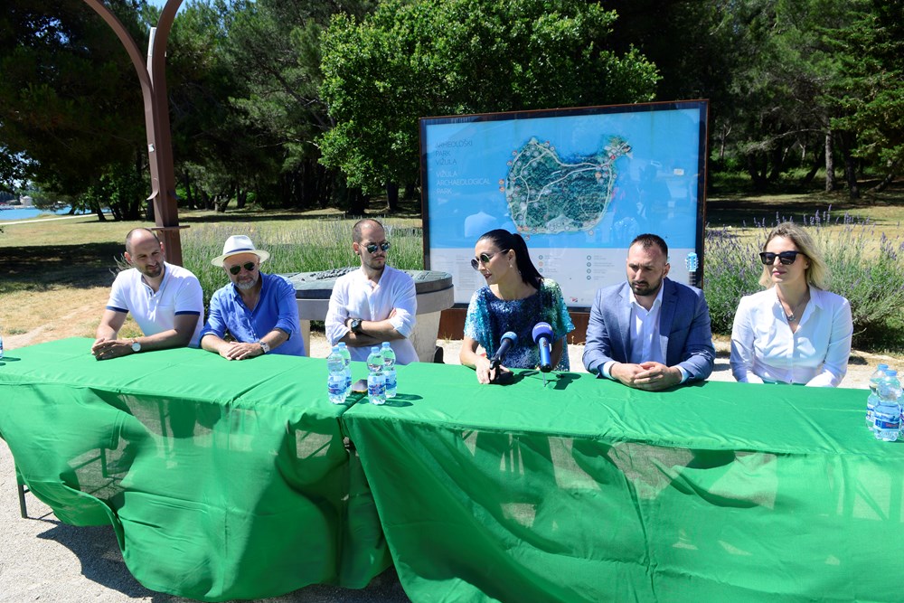 Marko Duvnjak, Ana Rucner i Bruno Krajcar (snimio Dejan ŠTIFANIĆ)