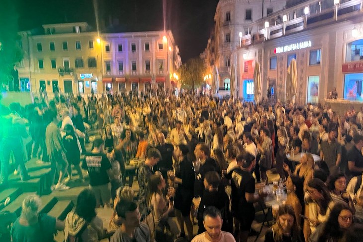 Party na Portarati