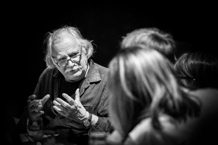 Rade Šerbedžija je zajedno sa suprugom Lenkom Udovički savjetnik umjetničkom timu predstave Kazalište Ulysses