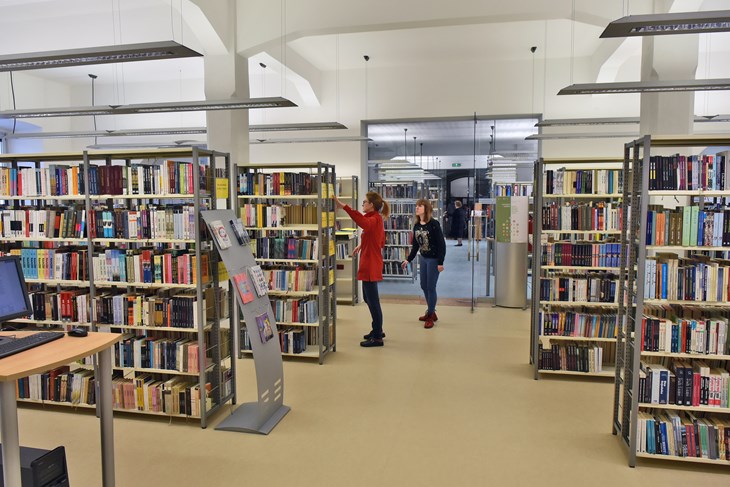 Gradska knjižnica Pula (Arhiva)
