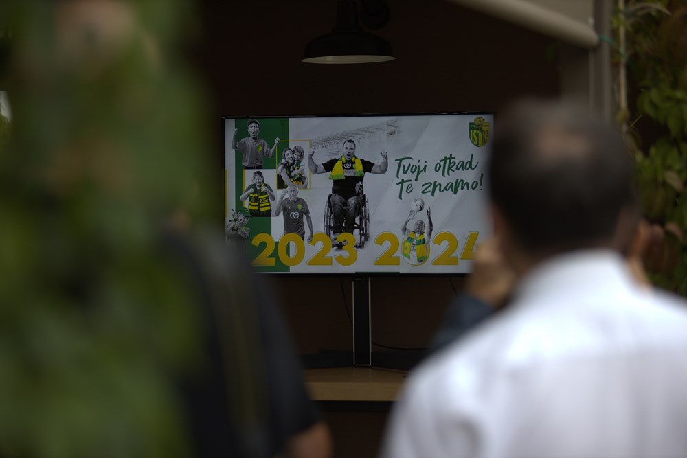 S predstavljanja u Stanciji Meneghetti
