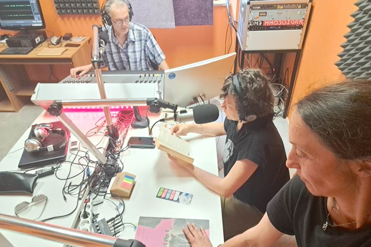 Iz studija Radio Rojca