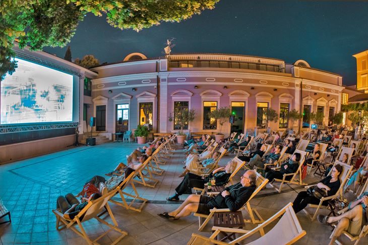 U Circolu se filmovi gledaju iz ležaljki (Foto Pulski Filmski Festival)