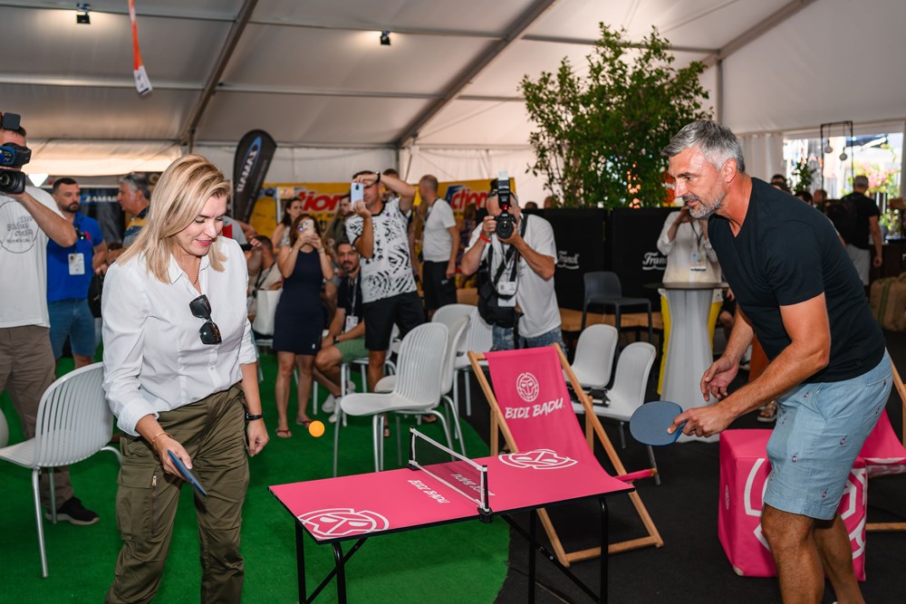 Ministrica Brnjac zaigrala stolni tenis s Goranom Ivaniševićem (ATP Umag 2023)