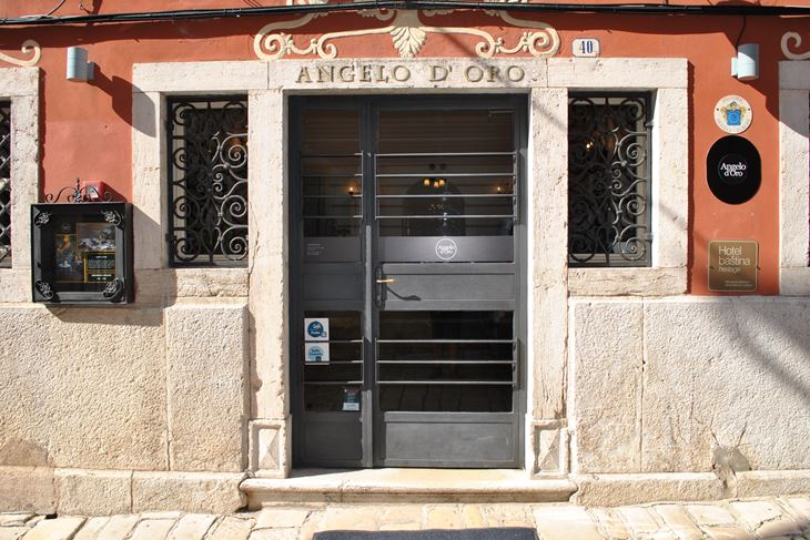 Hotel Angelo d’Oro (Snimio Aldo Pokrajac)