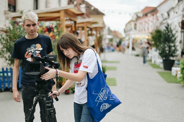 Sa Škole medijske kulture (Arhiva Škole medijske kulture)