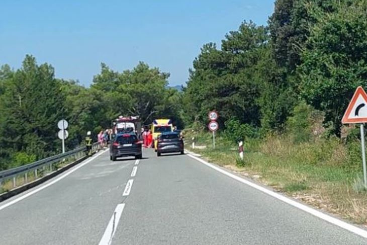 Nesreća na cesti Plomin - Vidikovac (Snimio čitatelj)