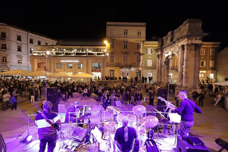 (Foto Grad Pula)