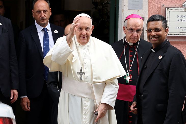 Papa Franjo (Foto Reuters)