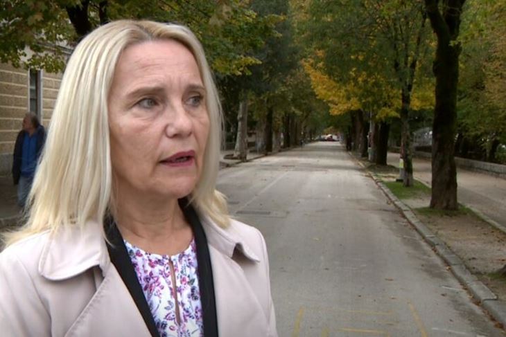 Ravnateljica Gimnazije i strukovne škole Jurja Dobrile Suzana Poropat-Božac (Foto Screenshot HRT)