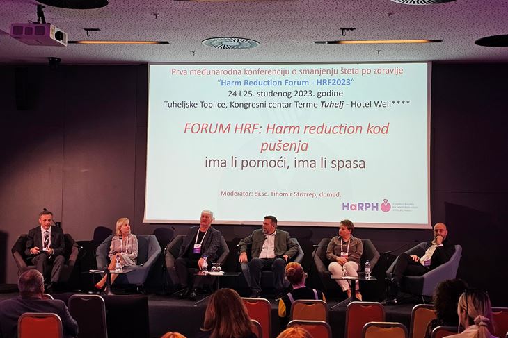 S konferencije