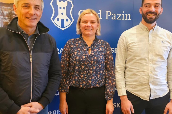 Dragan Sokolović, Suzana Jašić i Ante Ćus (Foto: Grad Pazin)