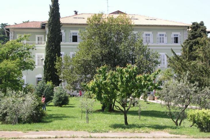 Srednja škola Mate Balote (Arhiva Glasa Istre)