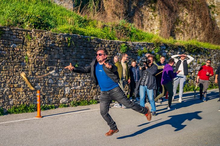 Alen Melon, ovogodišnji pobjednik igre na rog (Foto: TZ Motovun)