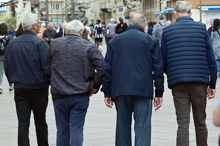 Umirovljenici trebaju ažurirati podatke do 15. ožujka (Snimio: Vedran Karuza)