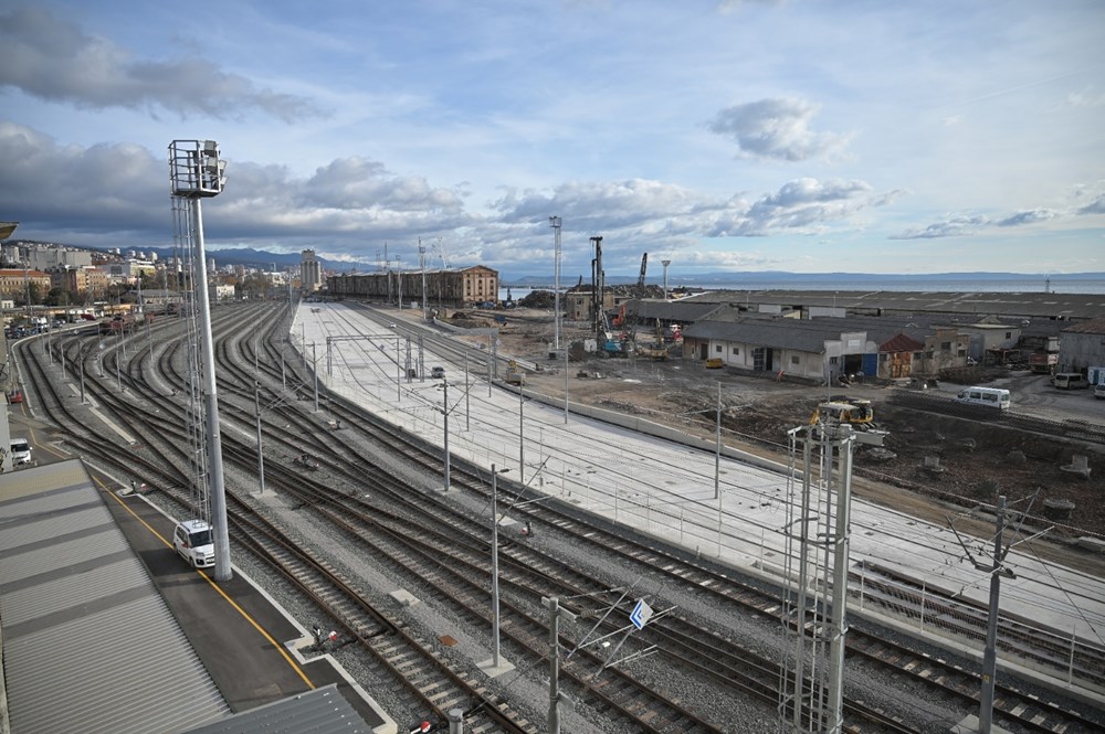 Moderniziran kontejnerski terminal Zagrebačko pristanište u Rijeci