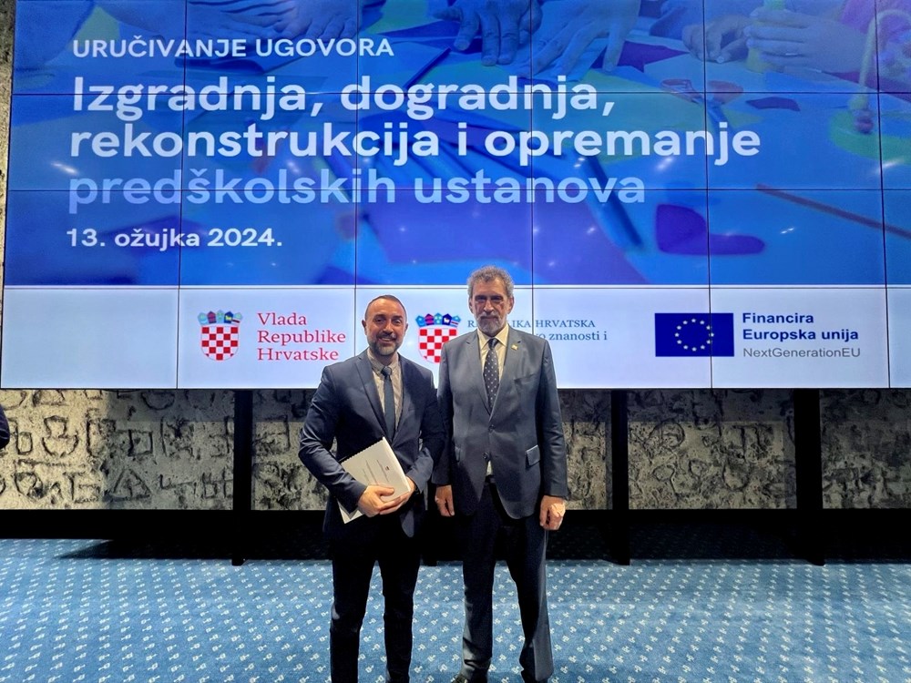 Roman Carić i ministar Radovan Fuchs