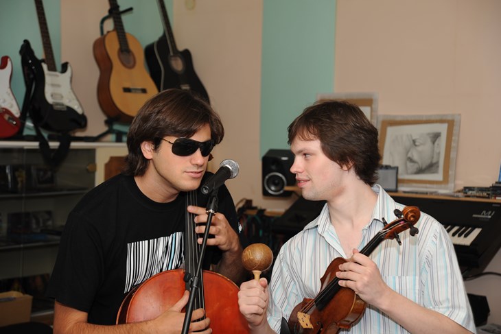 Stjepan Hauser i Marco Graziani u GIS studiju u Kastvu 2009. (Snimio Darko Velenderić)