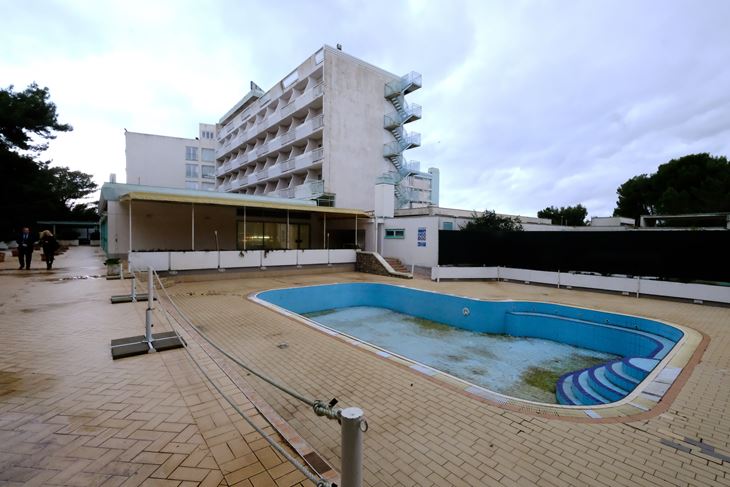 Hotel Pula (Arhiva Glasa Istre)