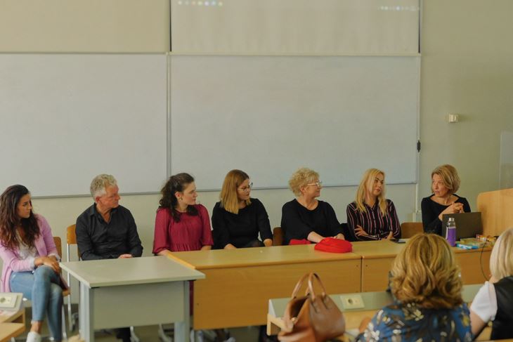 Srđana Đokić, Marijan Kopčić, Antonella Mendiković Đukić, Ana Čorić, Jasmina Lorin, Dijana Marić Odobašić i Ela Poljarević (Osobna arhiva)