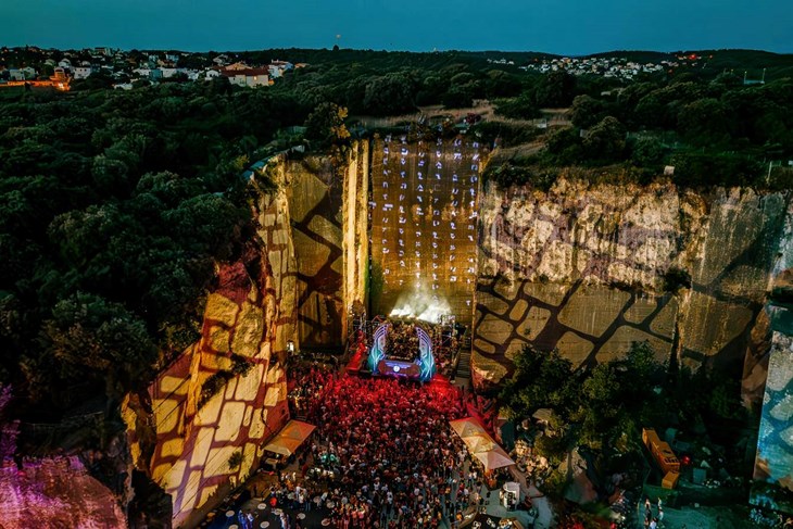 Gates of Agartha u vinkuranskom kamenolomu Cave Romane (Foto Marko Edge)