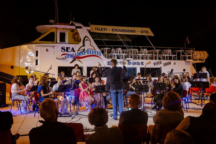 Puhački orkestar GŠ Vatroslava Lisinskog iz Zagreba 