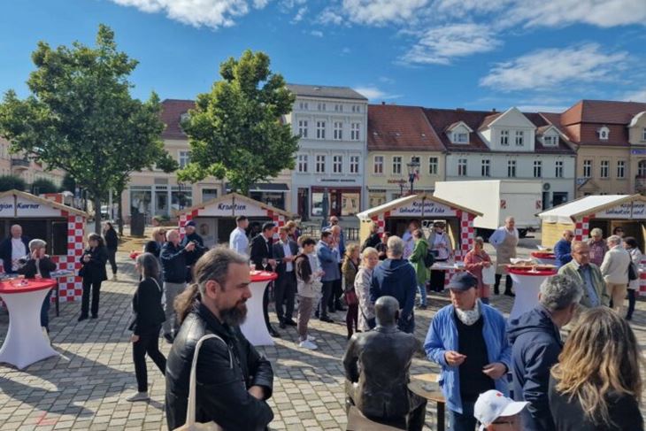 Izložba "Doživi Hrvatsku", mali hrvatski sajam i šest hrvatskih velikana