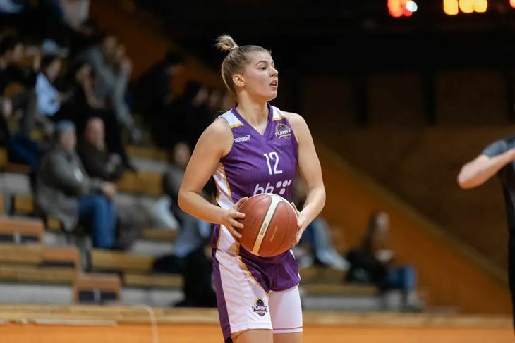 RADUJE SE NOVOM IZAZOVU - Jelena Kapisoda