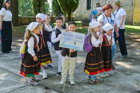 Vrtićarci folkloraši u Žminju (Foto Istarska županija)