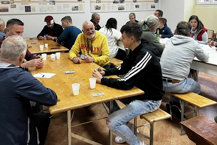 Turnir u briškuli i trešeti (Foto Općina Lanišće)