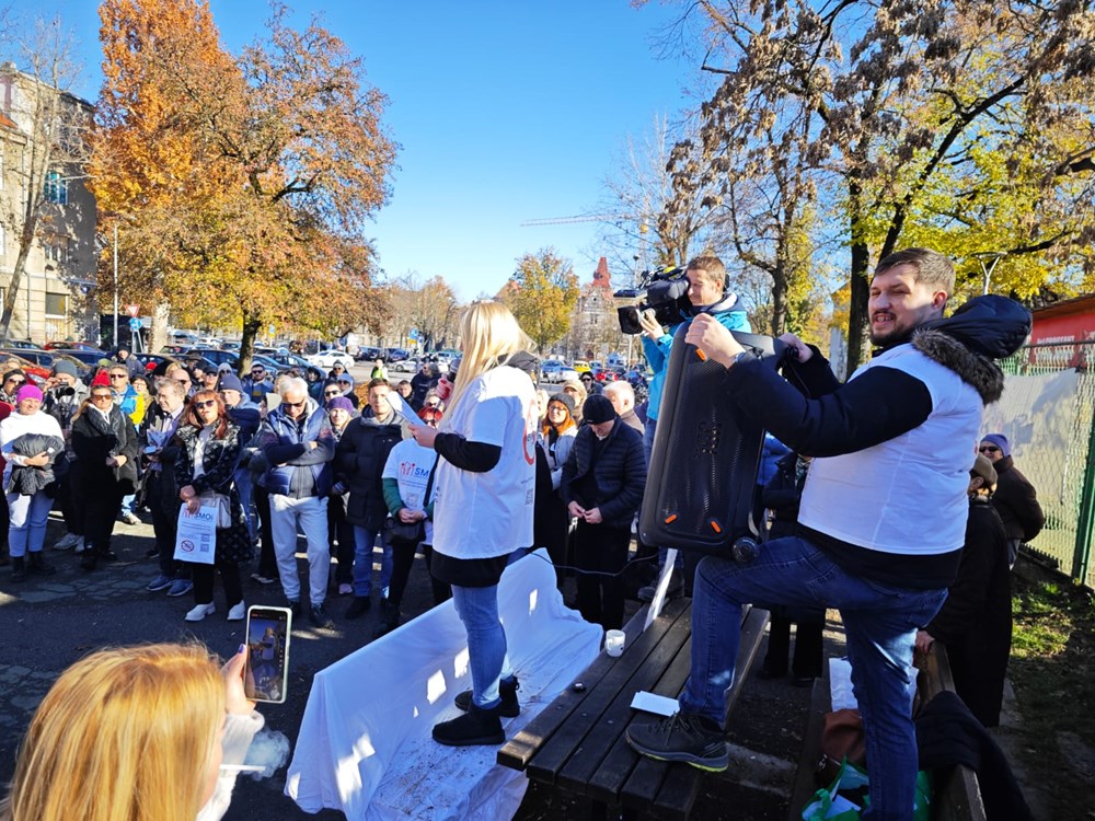 (Građanska inicijativa "Spasimo male obiteljske iznajmljivače")