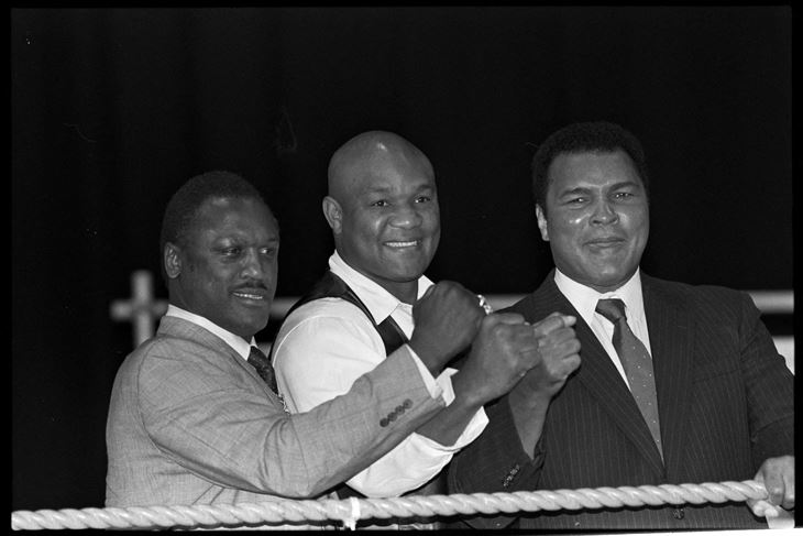 Joe Frazier, George Foreman i Muhammad Ali (Reuters)